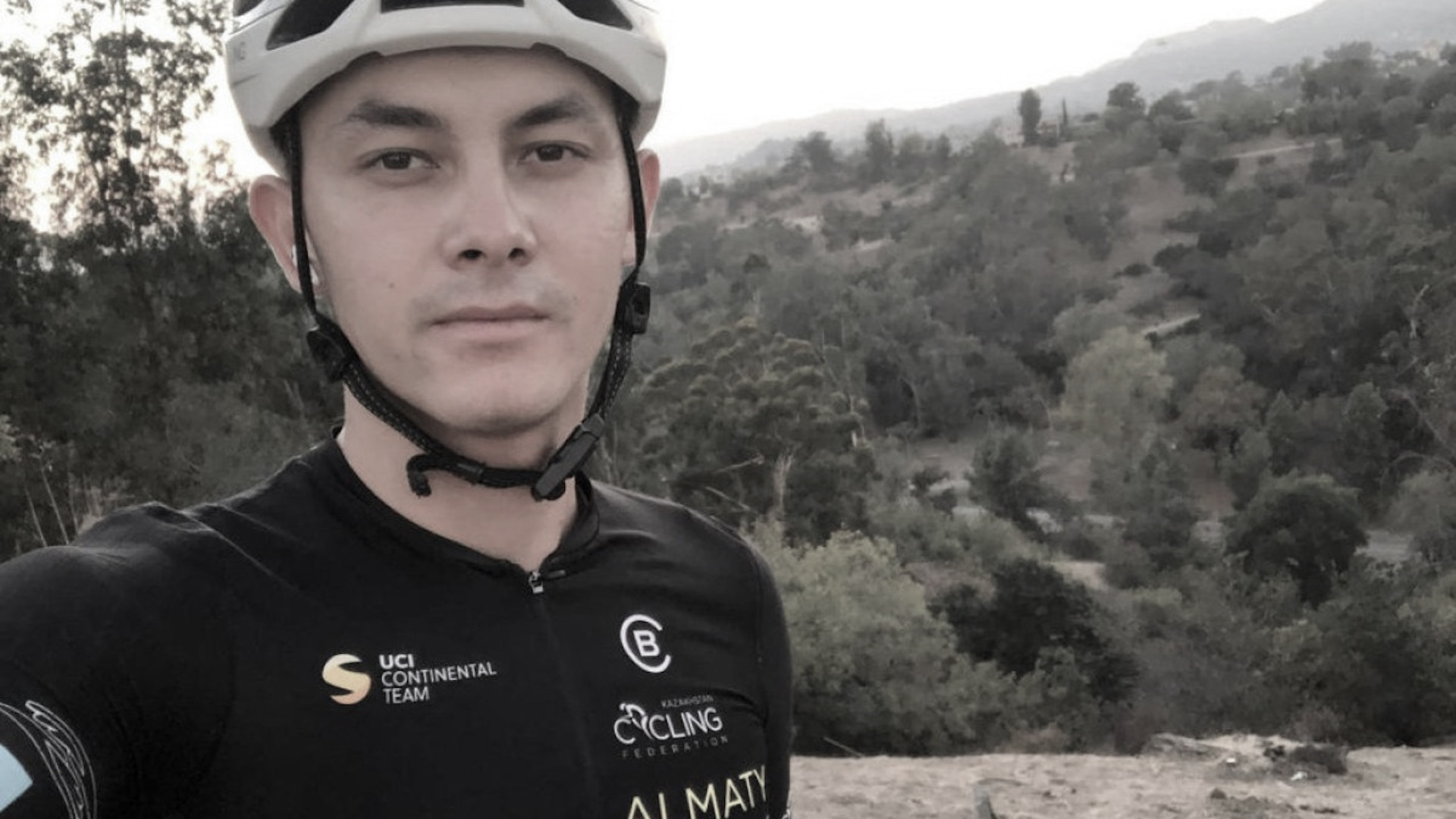 Сообщается о смерти казахстанского велосепедиста Динмухаммеда Улысбаева в возрасте 23 лет