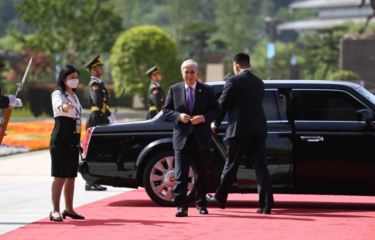 Токаев прибыл на саммит "Центральная Азия – Китай"