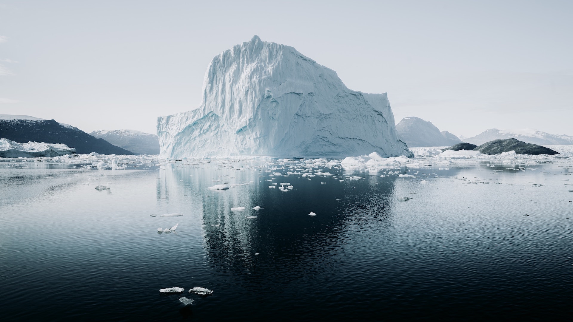 Ученые выяснили, что приливы и отливы ускоряют таяние льдов в Гренландии