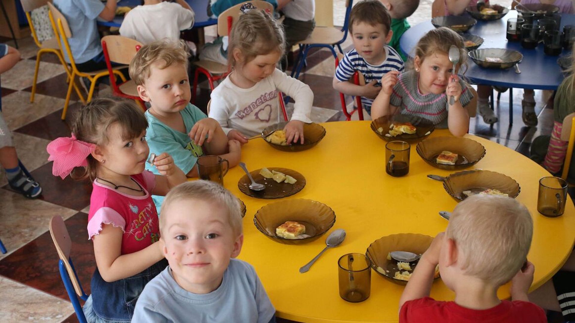 В Астане повысят оплату за питание в государственных детских садах на 25%