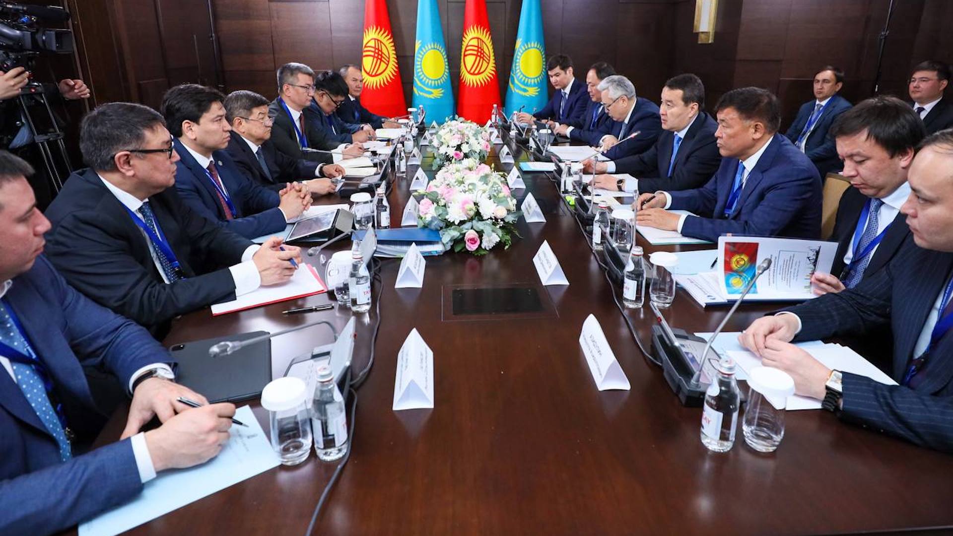 Власти намерены увеличить товарооборот между Казахстаном и Кыргызстаном до $2 млрд